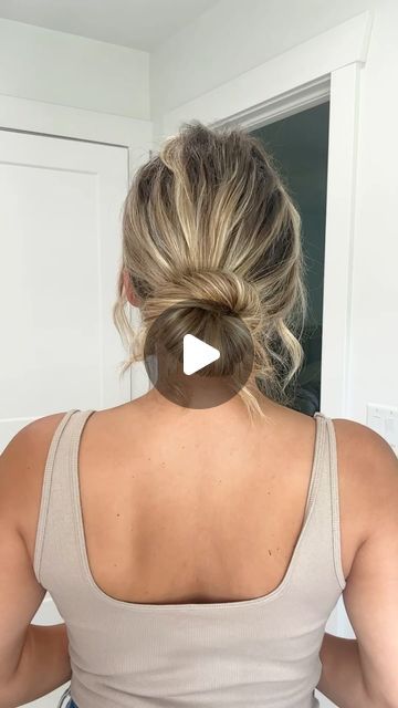 Lainey Ostrom on Instagram: "POV you discover a new low bun that takes less than 60 seconds to do and looks STUNNING every time! This will work best with medium and long hair ❤️" Bun Wedding Hair, Low Bun Tutorials, Low Messy Bun, Low Bun Wedding Hair, Low Messy Buns, Bun Wedding, Lazy Day Hairstyles, Perfect Messy Bun, Bun Tutorials