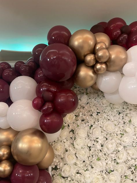 Burgundy Balloon Garland Backdrop, Burgundy White And Gold Balloon Arch, Burgundy And White Decorations, Maroon And Gold Balloon Garland, Maroon And White Balloon Garland, Maroon Black And Gold Party Decorations, Burgundy And White Party Decorations, Maroon And Gold Balloon Arch, Maroon And Gold Decorations