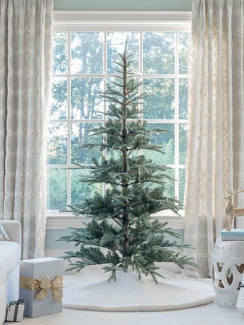 Noble Fir Christmas Tree, Noble Fir Tree, Artificial Xmas Trees, Fir Christmas Tree, Christmas Tours, Faux Tree, Metal Tree, Fir Tree, White Tree