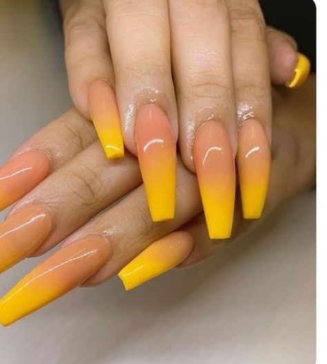 Coffin peach & yellow ombre Yellow Ombre Nails, Orange Ombre Nails, Ombre Nail Art Designs, Orange Nail, Yellow Ombre, Ombre Acrylic Nails, Nail Art Ombre, Orange Ombre, Yellow Nails