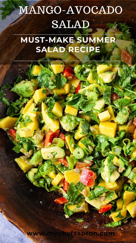 Healthy Nutrition Plan, Resep Salad, Mango Avocado, Avocado Salad Recipes, Salad Healthy, Mango Salad, Mango Recipes, Summer Salad Recipes, Easy Salad Recipes