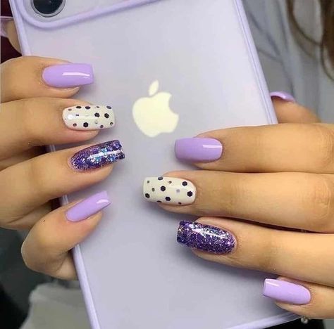 Multicolor Gel Nails, Geometric Nails, Year Nails, Paris Nails, Remembrance Tattoos, Purple Nail Art, Lilac Nails, Dot Nail Art, Purple Nail Designs