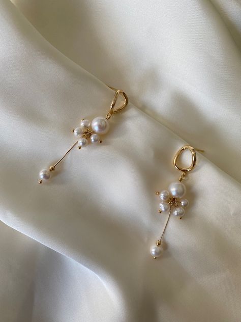 Elegant Long Tassel Style Hoop Earring, Genuine Freshwater Drop Earring, Delicate for Her, 14K Gold Solid. 925 Sterling Silver by eVEUnitedKingdom on Etsy Freshwater Pearl Drop Earrings, Gold Baroque, Freshwater Pearl Jewelry, Natural Stone Earrings, Trending Necklaces, Vintage Style Earrings, Baroque Pearl Earrings, Jewellery Uk, Freshwater Pearls Earrings