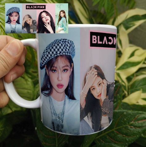 •Permanent printing/sublimation printing •Best for gift ideas, giveaways, etc.V Blackpink Rose, Sublimation Printing, Black Pink, Pink, Black, Gifts, Color