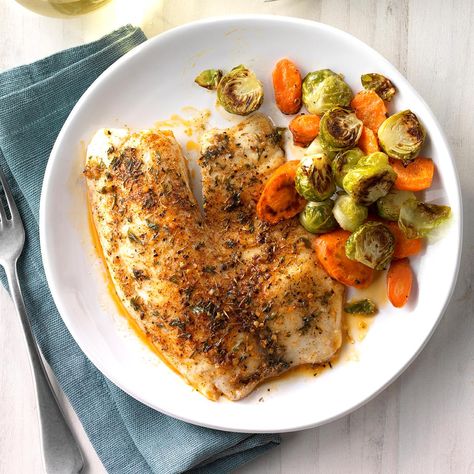 If you need a healthy, keep-it-simple solution to dinner tonight, you just found it. This restaurant-quality tilapia fillet recipe relies on spices you're likely to have on hand to deliver big flavor. This is how to make tilapia. —Dana Alexander, Lebanon, Missouri Seasoning For Tilapia, Tilapia Fillet Recipe, Tilapia Dinner, Valentine Dessert, Baked Tilapia, Healthy Recipes For Diabetics, Tilapia Recipes, Cooking Advice, Cooking For A Crowd