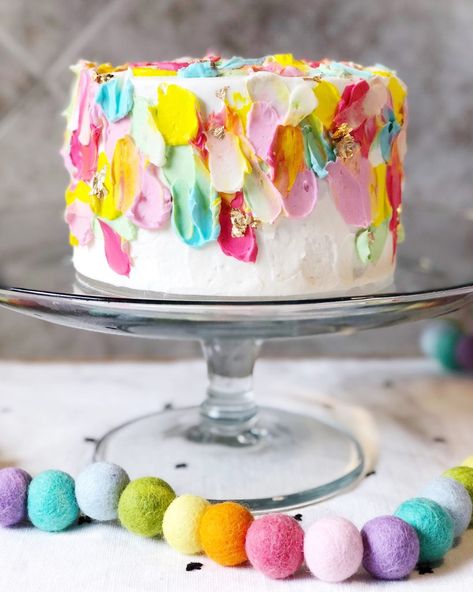 Cake Frosting Ideas, Brushstroke Cake, Frosting Ideas, Rainbow Frosting, Mini Torte, Birthday Cakes For Teens, Cupcake Bouquet, Colorful Cakes