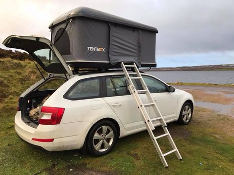 Car Roof Tent, Car Roof Box, Overland Camper, Car Tent Camping, Tenda Camping, Camping Inspiration, Truck Tent, Car Tent, Roof Box