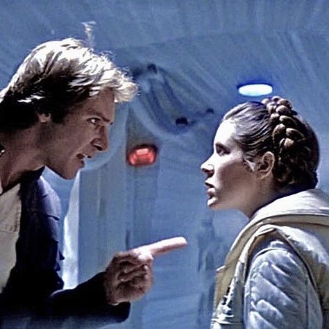 Han Solo And Leia, Carrie Fisher Harrison Ford, Leia And Han, Han Solo Leia, Star Wars Couples, Very Weird, Star Wars Character, Han And Leia, Star Wars Love