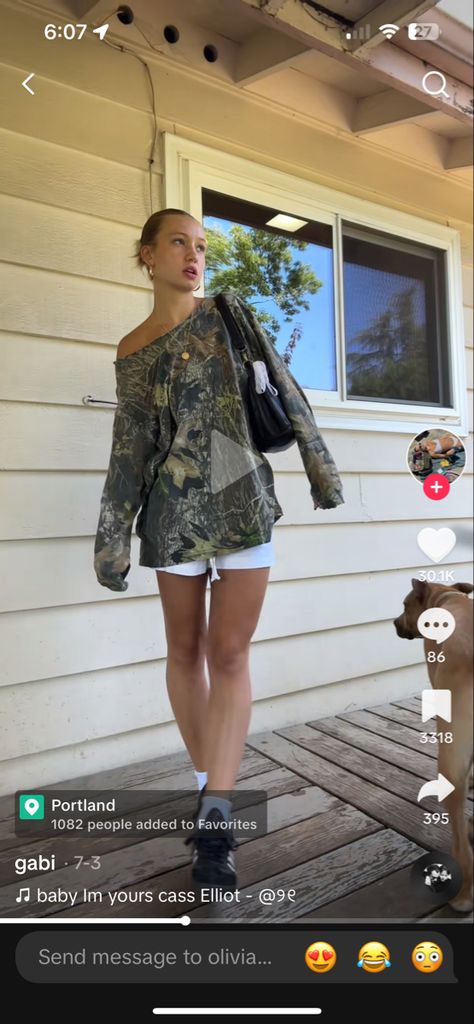 Camp Top Outfit, Camo Shirts Outfits, Hunter Camo Outfits, Camo Tshirt Outfit Women, Camo T Shirt Outfit, Real Tree Shirt Outfit, Oversized Camo Shirt Outfit, Camo Inspo Outfits, Camo Long Sleeve Outfit