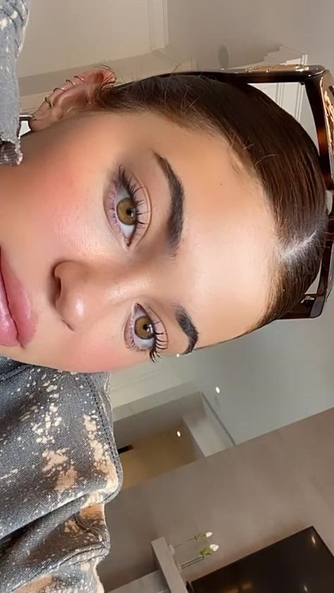 Kylie Jenner Eye Color, Amber Eyes Color, Kylie Snap, Kylie Jenner Eyes, Kylie Jenner's Tattoos, Kylie Jenner Life, Maquillage Kylie Jenner, Kylie Jenner Blonde, Kily Jenner