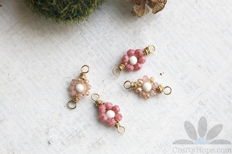 Beads & Wire Flower Tutorial | DIY Beaded Flowers Wire Flower Ring Tutorial, Wire Wrapped Flower Tutorial, Wire Bead Flower, Wire Bead Flowers Diy, Wire Wrapped Flower Earrings, Wire Flowers With Beads, How To Make Beaded Flowers, Wire Flower Tutorial, Bead Flowers Tutorial