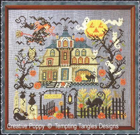 <b>The Great Cheshire Pumpkin</b><br>cross stitch pattern<br>by <b>Tempting Tangles</b> Pumpkin Cross Stitch Patterns, Pumpkin Cross Stitch, Halloween Cross Stitch Patterns, Halloween Cross Stitches, Cross Stitch Samplers, Pumpkin Pattern, Art Textile, Stitching Art, Cross Stitch Art