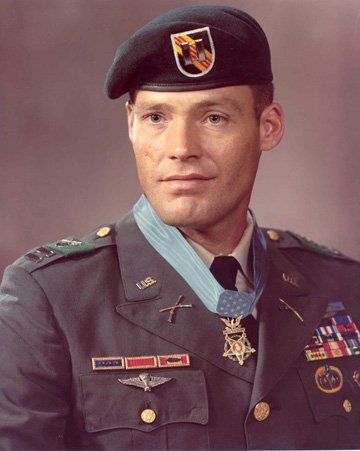 Honor Veterans, John Rambo, Medal Of Honor Recipients, Arlington National Cemetery, The Boogeyman, Purple Hearts, Green Beret, National Cemetery, Medal Of Honor