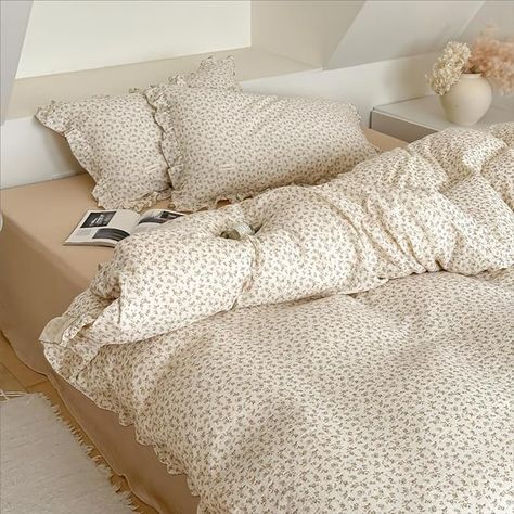 Amazon.com: BuLuTu Kids Duvet Cover Soft 2-Layer Cotton Muslin Floral Duvet Cover Beige Comforter Cover Bedding Duvet Protector, 59"x79", Camellia Print (Pillowcases Not Included) : Home & Kitchen Farmhouse Duvet, Beige Duvet Covers, Bed Vintage, Beige Comforter, Ruffle Duvet Cover, Kids Comforters, Kids Duvet, Have A Good Sleep, Kids Duvet Cover