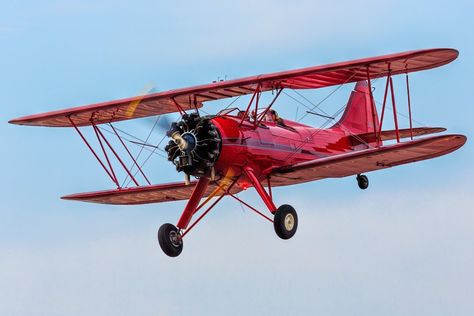 Biplane Vintage, Ww1 Airplanes, Interwar Period, Filmmaking Inspiration, Float Plane, Flying Machine, Aircraft Painting, Experimental Aircraft, Paint Photography