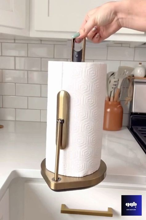 🌍🧼 "EcoSpritz Savvy: Paper Towel Gadget with Built-in Soap Spray for Sustainable Cleanup!" 🚀🌿 Sustainable Kitchen Design, Paper Towel Crafts, Kitchen Innovation, Eco Kitchen, Sustainable Kitchen, House Cleaning Checklist, Amazon Kitchen Gadgets, Eco Friendly Kitchen, Kitchen Furniture Design