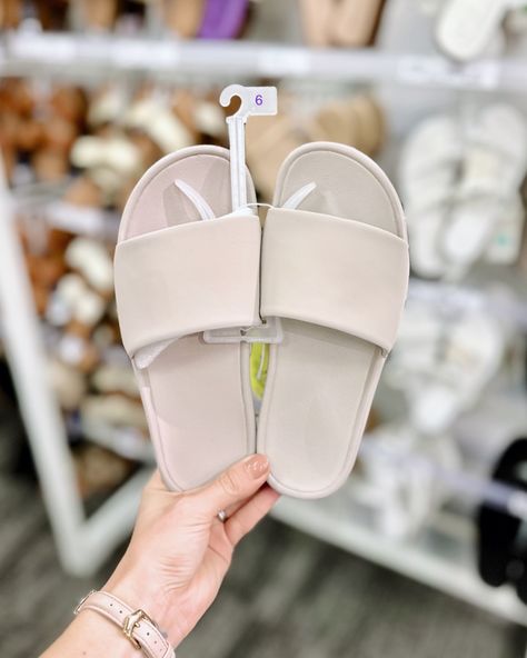 Lululemon or Target?! These slides from All in Motion are sooo comfy, run TTS, and look just like the Lululemon slides for a FRACTION of the price — and to make them even better, they’re 20% off this week!! $15.99 vs $58… the choice is yours! Available in 4 colors 😍🙌🏼 🔗 Like + comment SLIDES and I’ll send you a direct link via DM to shop now, or click the link in my bio 🫶🏼 — Gotta run! #TargetsCallingMe 🎯 #targetstyle #targetshoes #lululemondupes #targetsale #njmom #targetdeals #targetfash... Lululemon Slides, Target Sales, Target Deals, Target Shoes, Target Style, All In Motion, The Choice Is Yours, The Choice, Click The Link