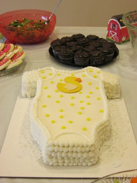 Cute Onesie Baby Shower Cake Onsie Cake Ideas, Onesie Cake, Baby Shower Cakes Neutral, Trendy Baby Shower Themes, Cute Onesie, Rubber Ducky Baby Shower, Cupcakes For Boys, Baby Shower Cakes Girl, Ideas Baby Shower