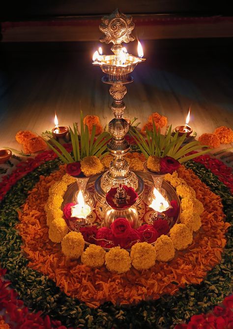 Diwali Deepak Images, Samay Decoration, Deepam Images, Diwali Asthetic Picture, Deepam Decorations, Puja Table, Pooja Decor, Home Flower Decor, Diwali Pooja