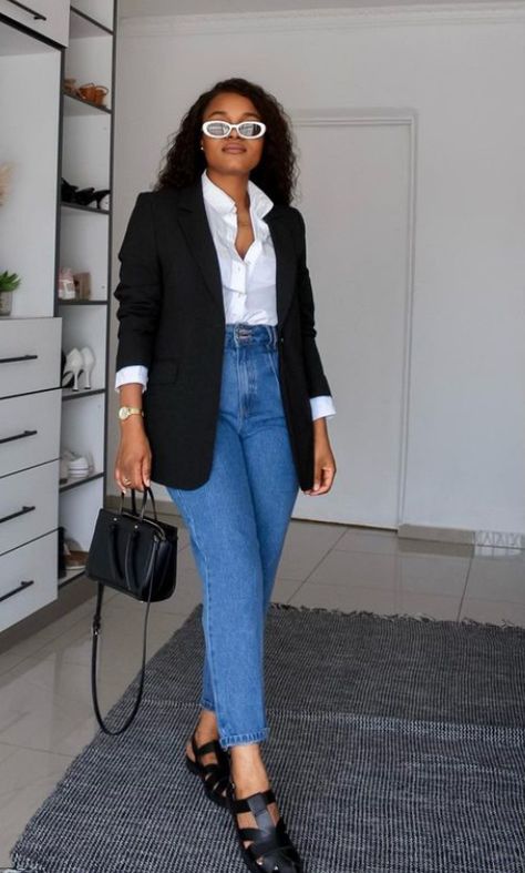 Jeans And Blazer Outfit Plus Size, Blazer Outfit Plus Size, Jeans And Blazer Outfit, Official Outfits, Jeans Blazer Outfit, Office Wears, Chic Office Outfit, Working Girls, Cute Professional Outfits