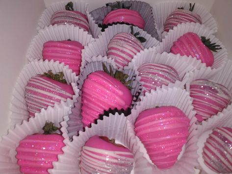 Pink And Silver Strawberries, Hot Pink Strawberries, Valentines Dipped Treats, Pink And Black Chocolate Strawberries, Pink Baked Goods, Pink Chocolate Strawberries, Pink Chocolate Covered Strawberries, White Chocolate Covered Strawberries, 19th Birthday Cakes