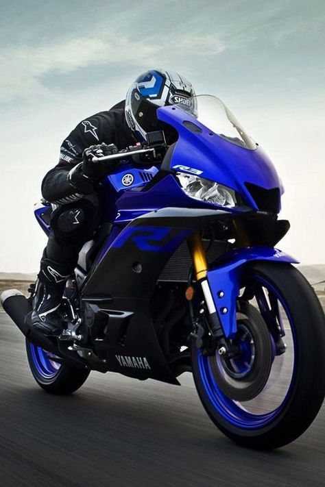 2019 Yamaha R3 is available to buy in dealerships across the States. It is available in three colours- blue, black and white. Price (non-ABS) $4,999 Price ABS $5,299 Release date December 2018 Engine 321cc (EURO-V) GENERAL INFORMATION Latest news 2019 model released Starting Price $4999+ $400 (Destination charge) Fuel Economy 56 MPG 0-60 mph R3 Yamaha, R15 Yamaha, Rc 390, Kawasaki Ninja 400, Three Colors Blue, Yamaha R25, R15 V3, Yamaha R15, Yamaha R3