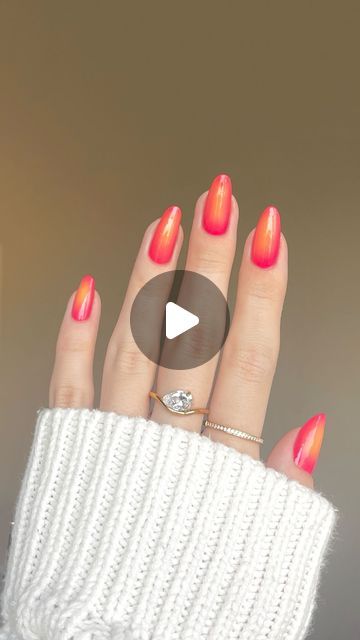 Heaji on Instagram: "can’t wait for all the vibrant sunsets this summer🥹  @essie check your baggage no shade here  speed-setter top coat  💍 @indigolune  —— [aura radial gradient nail design, everyday summer nails, smooth formula, satisfying nail tutorial video]  #auranails #sunset #sunsetnails #gradientnails #ombrenails #springnails #summernails #minimalnails #simplenails #gelnails #nails #nailart #내일아트 #esmalte #nailinspo #naildesign #nailstyle #nailgoals #nailideas #beautifulnails #trendy #beauty #trendybeauty #nailtech #nailswatch #satisfying #easynails" Sunset Aura Nails, Summer Aura Nails, Gradient Nails Tutorial, Radial Gradient, Gradient Nail Design, Sunset Nails, Nail Tutorial Videos, Nail Tutorial, Minimal Nails