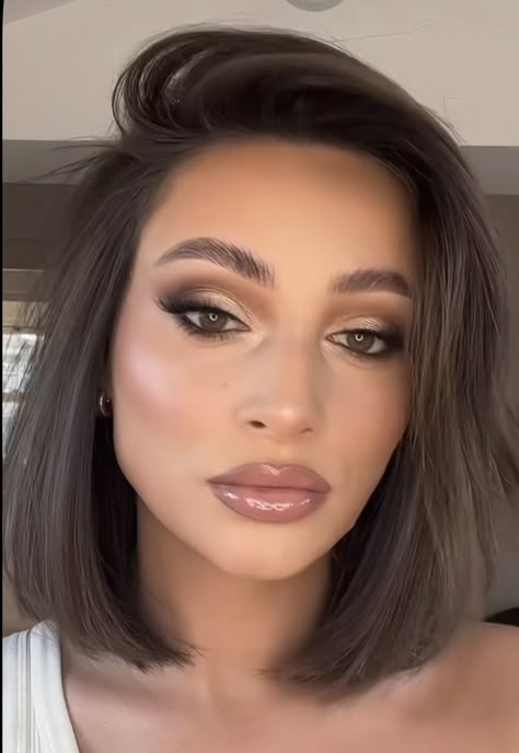 Brown Smokey Eye For Green Eyes, Smokey Champagne Eye Makeup, Makeup Looks For Black Sparkly Dress, Makeup For Black Dress Blue Eyes, Black Satin Dress Makeup, Makeup Ideas For Night Out, Makeup For Khaki Dress, Nails For Black Bridesmaid Dress, Glam Makeup For Small Eyes