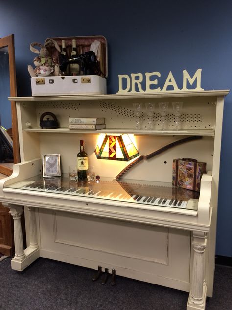 UpCycled Upright Piano now given the new life of a one of a kind desk! Repurposed by the ReStore Staff to support our mission of building Habitat Homes! Piano Crafts, Piano Desk, Old Piano, Creative Desk, Piano Decor, Old Pianos, Smart Tiles, Office Designs, Upright Piano