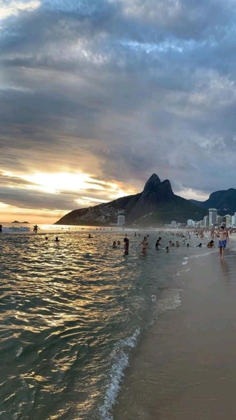 Brazil Life, Brazil Culture, Ipanema Beach, Brazil Travel, Dream Holiday, Summer Dream, Pretty Places, Beach Vibe, Dream Destinations