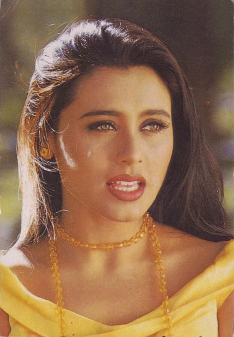 Rani Mukherjee 90s, 90s Bollywood Actress, 90s Bollywood Fashion, Bollywood Makeup, 90s Actresses, 90s Bollywood Aesthetic, Rani Mukherjee, Rani Mukerji, Preity Zinta