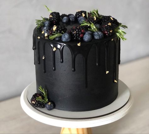 Black Small Wedding Cake, Small Gothic Wedding Cake, Simple Black Wedding Cake, Small Black Wedding Cake, Gothic Wedding Cakes, Black 30th Birthday Cake, Black Forest Wedding Cake, Witchy Birthday Cake, Witchy Cake