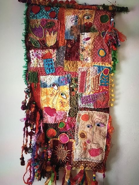 World Embroidery, Stitch Witchery, Scrap Fabric Crafts, Textiles Artwork, Collage Art Projects, Textile Sculpture, Fabric Embellishment, Contemporary Textiles, Fabric Journals