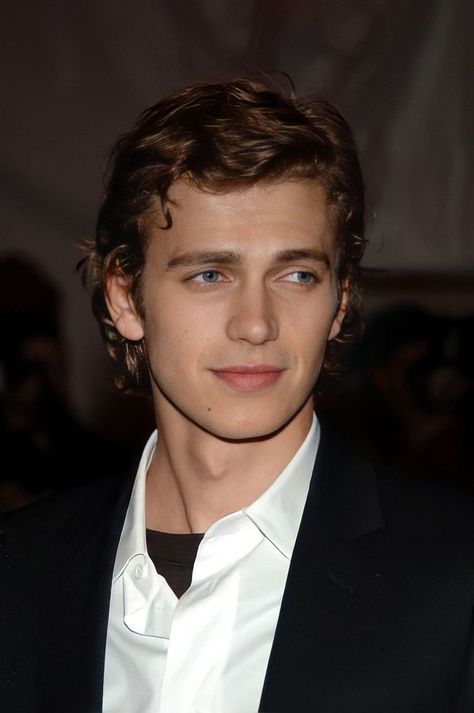 Hayden Christensen Movies, Anakin Vader, Star Wars Cast, Star Wars Anakin, Hayden Christensen, Star Wars Pictures, Hottest Guy Ever, Anakin Skywalker, Hottest Celebrities