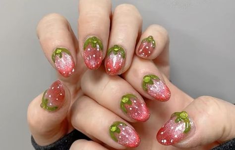 Short Pink And Green Nails, Green And Pink Nail Art, Pink And Green Nails Short, Pink And Green Nail Art, Green And Pink Nails Aesthetic, Short Nail Designs Green And Pink, Pink Green Aura Nails, Green Nail Art, School Nails