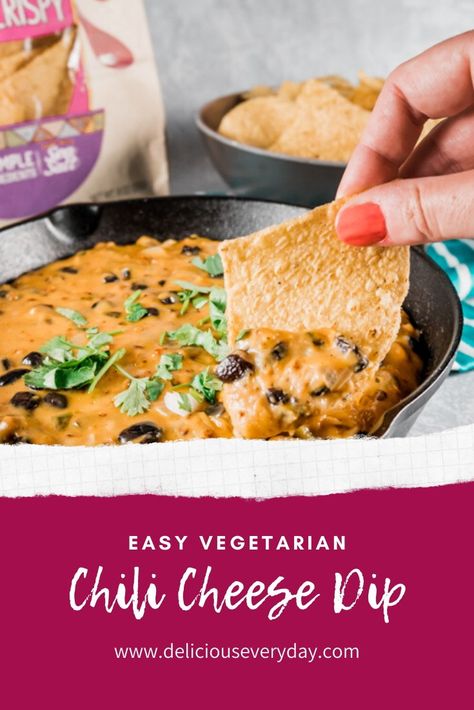 This Vegetarian Chili Cheese Dip is packed with fresh veggies, spicy jalapenos, and hearty black beans. It takes just 20 minutes to prepare, and is sure to be a hit at your next fall football party. Plus, it’s an easy dip recipe that’s 100% vegetarian and gluten-free. #chilirecipe #cheesedip #diprecipe #vegetariandip Vegetarian Chili Cheese Dip, Vegetarian Dip Recipes, Chilli Cheese Dip, Fall Football Party, Chili Bean Dip, Easy Vegetarian Chili, Vegetarian Super Bowl, Bean Cheese Dip, Vegetarian Chile