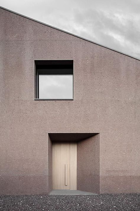 Ramps Architecture, Residential Architecture Facades, Residential Architecture Apartment, Andermatt, Concrete Architecture, Concrete Building, Apartment Architecture, Cultural Architecture, Residential House