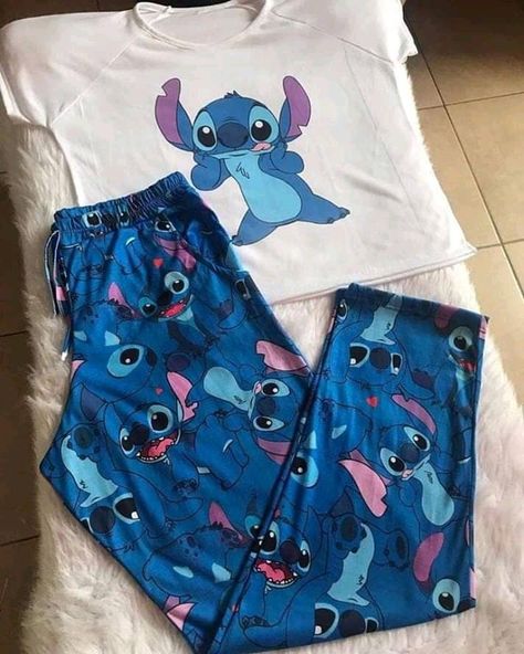 Lilo And Stitch Pajamas, Lilo And Stitch Clothes, Stitch Outfit Ideas, Lilo And Stitch Stuff, Pajamas Stitch, Stitch Outfits, Stitch Pajamas, Lilo And Stitch Merchandise, Lilo And Stitch Quotes