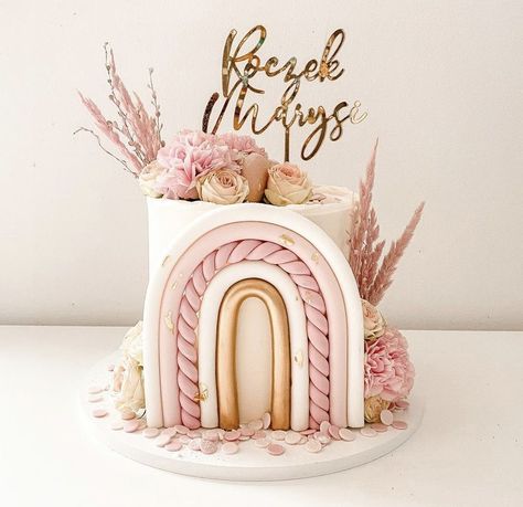 Boho Cake First Birthdays, Boho Rainbow Cake Ideas, Isn’t She Onederful Birthday Cake, Boho Rainbow Baby Shower Cake, Boho Cake Ideas Birthday, Rainbow Boho Cake, Boho Theme Cake, Boho Themed Cake, Boho Baby Shower Cake