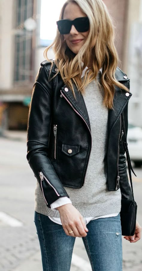 Biker Jacket Outfit, Jaket Motor, Moto Jacket Outfit, Black Leather Jacket Outfit, Jacket Outfit Women, Biker Shorts Outfit, Womens Black Leather Jacket, Black Leather Biker Jacket, Fashion Jackson