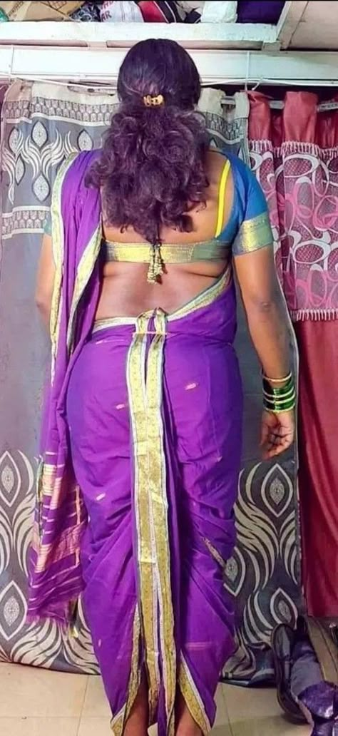 Marathi Saree, Beautiful Brown Hair, Kashta Saree, Bra Photos, Nauvari Saree, Indian Fashion Saree, Backless Blouse, Bra Strap, Indian Woman