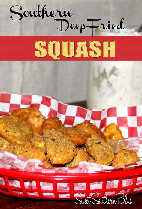 SOUTHERN DEEP FRIED SQUASH - Sweet Southern Blue Fried Squash Recipes, Sour Cream Dip Recipes, Fried Squash, Deep Fried Recipes, Homestead Recipes, Yellow Squash Recipes, Deep Fried Appetizers, Squash Casserole Recipes, Veggie Fries