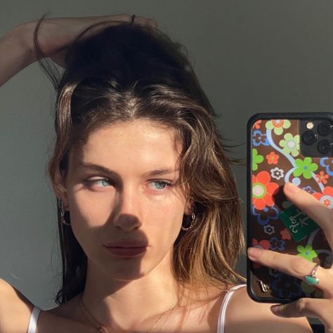 Wf Cases, Olivia Rouyre, Insta Photos, Fame Dr, Photo Tips, Pic Ideas, Actresses, Phone Cases, Human