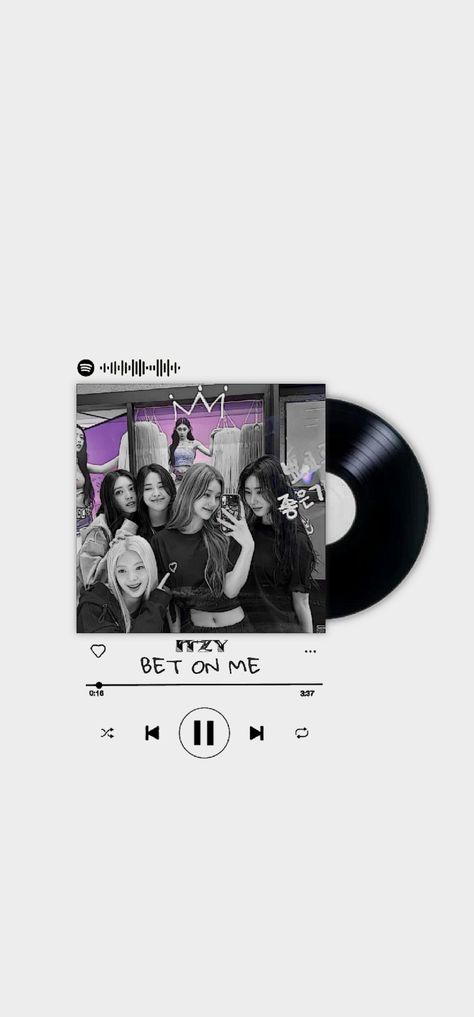 Itzy Born To Be Wallpaper, Itzy Iphone Wallpaper, Itzy Logo Wallpaper, Itzy Wallpaper Iphone, Itzy Background, Itzy Bet On Me, Itzy Aesthetic Wallpaper, Black Y2k Wallpaper, Itzy Wallpapers