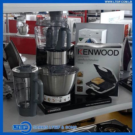 Kenwood Chef, Coffee Maker Machine, Chef Kitchen, Best Appliances, Kitchen Machine, Chefs Kitchen, Delicious Meals, The Freedom, Drip Coffee Maker