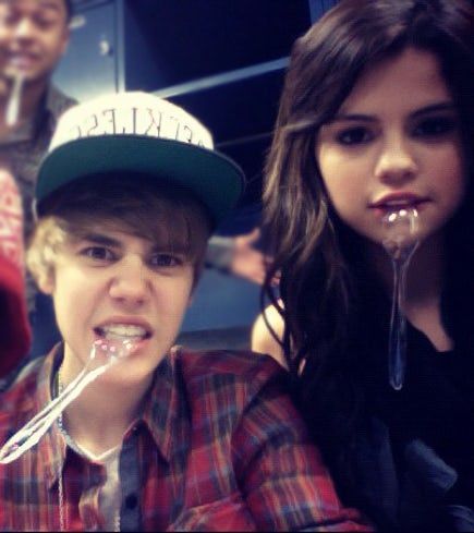 14 Photos of Justin Bieber and Selena Gomez You Didn't Know Existed - J-14 Justin Bieber And Selena Gomez, Justin Selena, Bieber Selena, Justin Bieber Selena Gomez, Justin Bieber And Selena, 2013 Swag Era, Selena Gomez Photos, Justin Bieber Photos, Justin Bieber Pictures