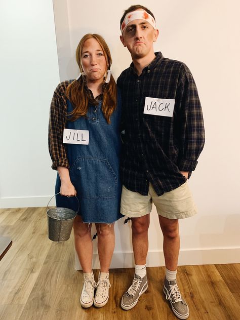 Newly Engaged Halloween Costume, Minimal Couples Costume, Last Minute Duo Costumes Easy, Easy Cute Couples Costumes, Popular Couples Halloween Costumes, Punny Diy Couple Costumes, Jack And Jill Halloween Costume, Not Basic Halloween Costumes Couples, Easy Couple Costumes Diy Last Minute Homemade Halloween