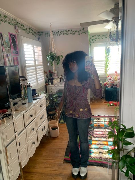 #bohostyle #hippiestyle #ootd #fashion #schooloutfitideas Fall Outfits Hippie, Spiritual Outfits, Hill Billy, Earthy Outfits, Fall Fit, Radio Stations, Whimsical Fashion, Girl Fits, Other Outfits