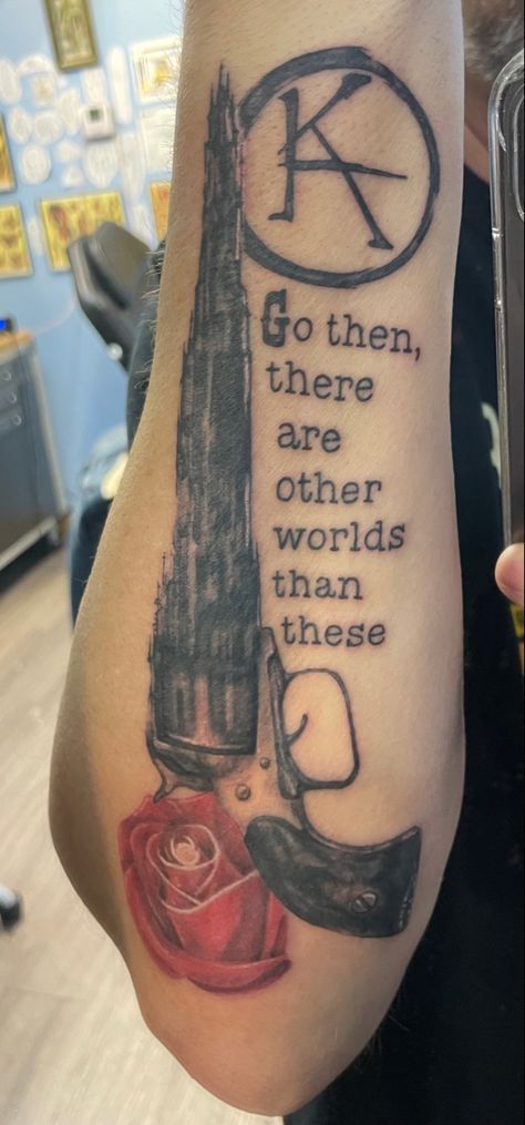 Stephen King Tattoos Ideas, Stephen King Tattoo Ideas, The Dark Tower Tattoo, Devils Tower Tattoo, Dark Tower Tattoo Ideas, Stephen King Dark Tower Art, Stephen King Tattoos, Dark Tower Tattoo, Dark Tower Art