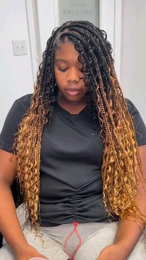 Ombré Boho Braids, Ombré Knotless Braids With Curls, Ombré Goddess Braids, Bohemian Goddess Braids Hairstyles, Ombre Bohemian Knotless Braids, Ombre Boho Knotless Box Braids, Bohemian Goddess Braids With Color, Knotless Boho Braids With Color, Bora Braids Human Hair